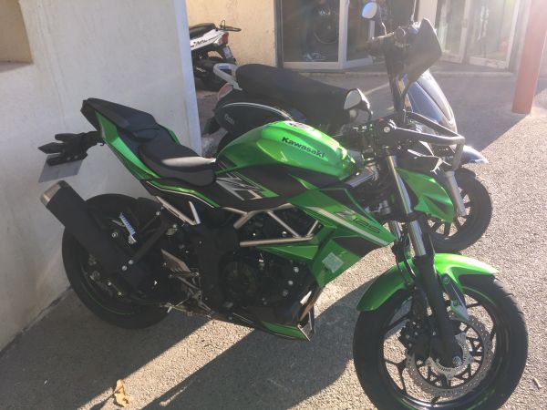 Conduire un scooter ou une moto 125 cm3,